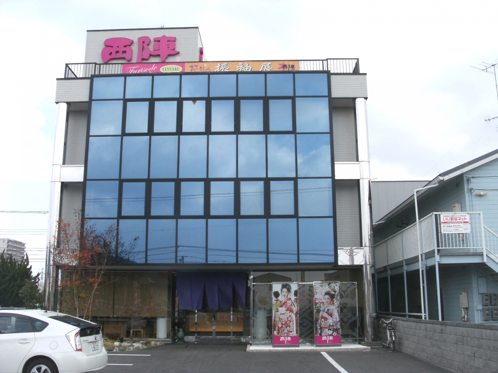 株式会社きもの工芸西陣　福山本店_3