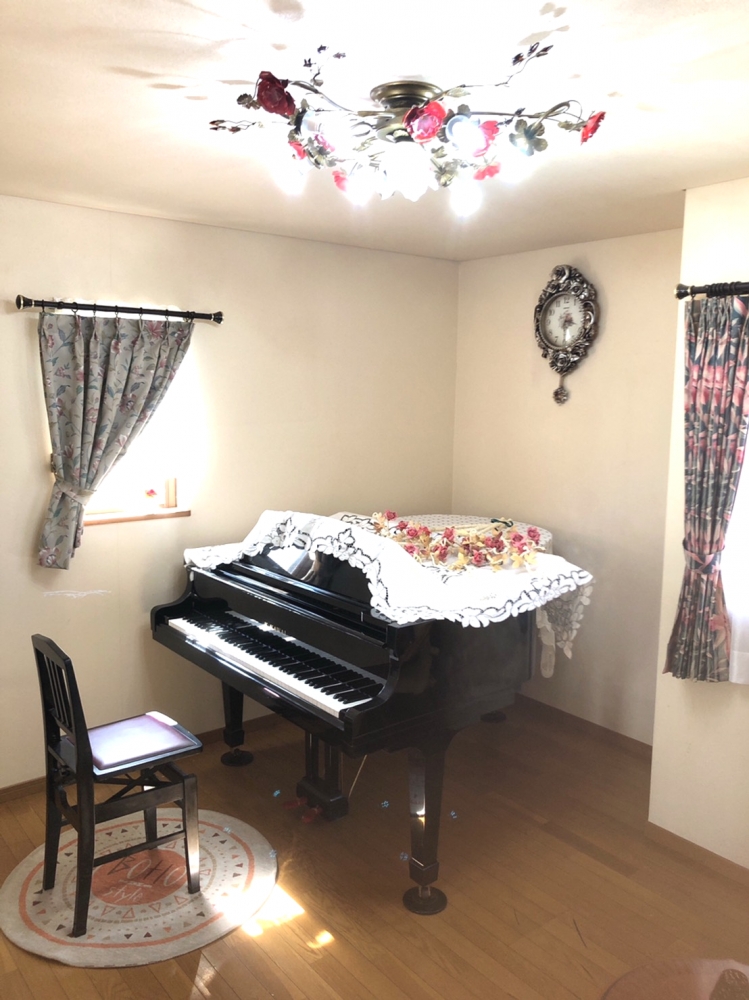 らんらんグランドピアノスペース_1