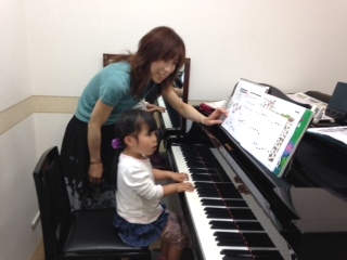 須恵ミュージックサロン