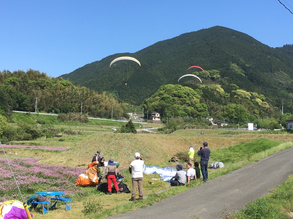 Topout paragliding_4