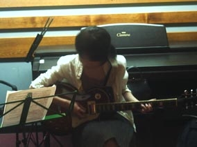 南山裕司ギター、ウクレレ教室_3