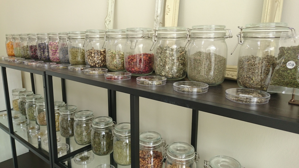 アロマ＆ハーブ百花百草_2