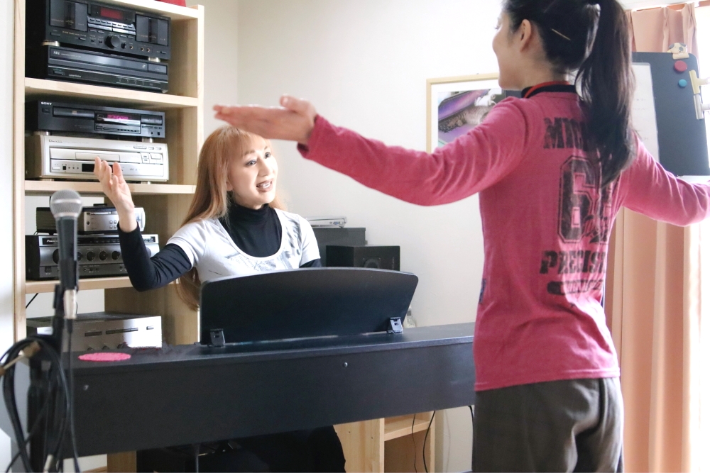 アールミュージックゆきむら梨江歌謡スクール吉塚校