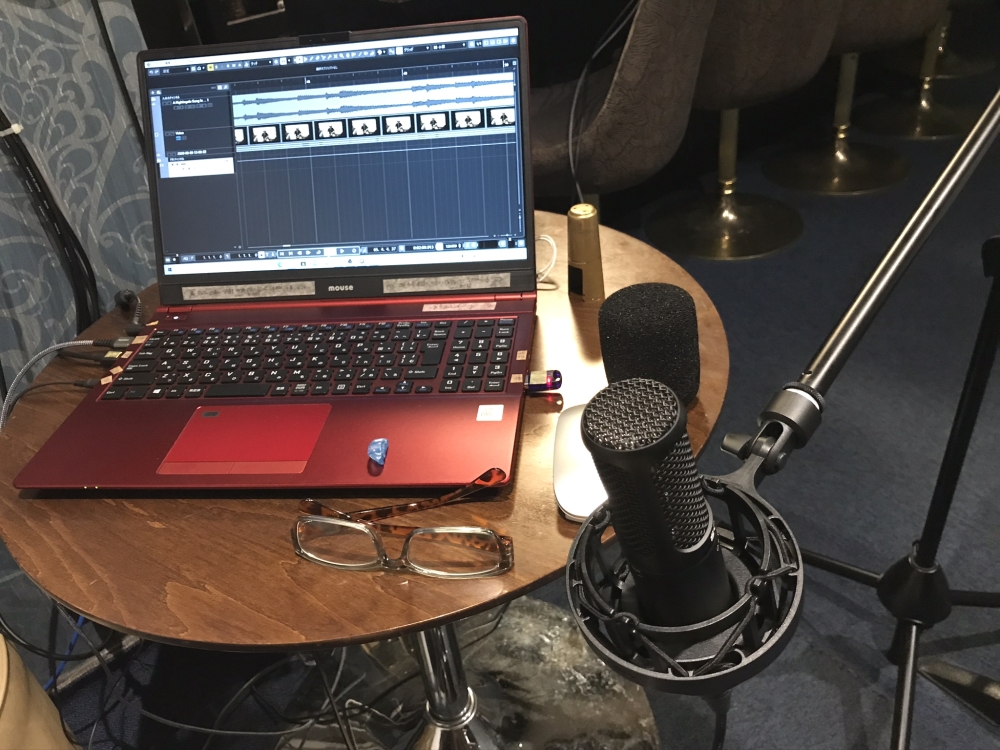 らいぶ ばあ まいける