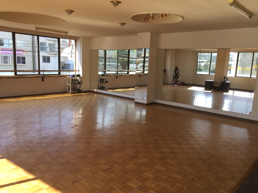 DANCE STUDIO WILDCAT'S_49