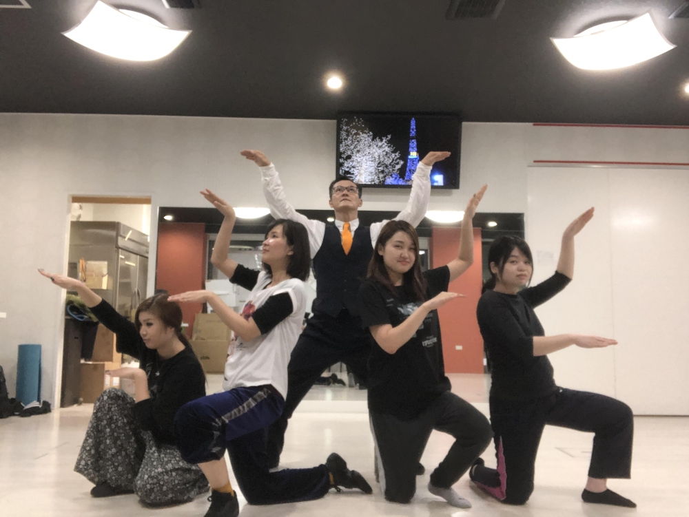 DANCE STUDIO WILDCAT'S_23