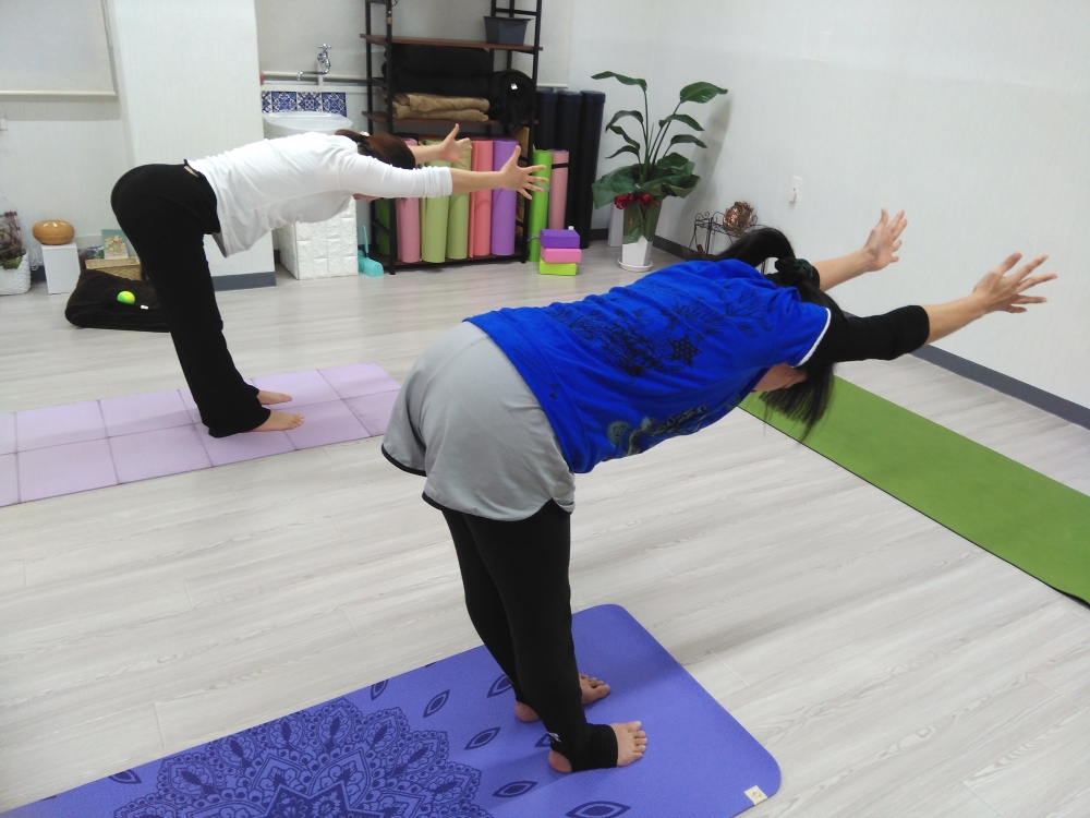 Yoga Trinity   〜ヨガスタジオ〜_25