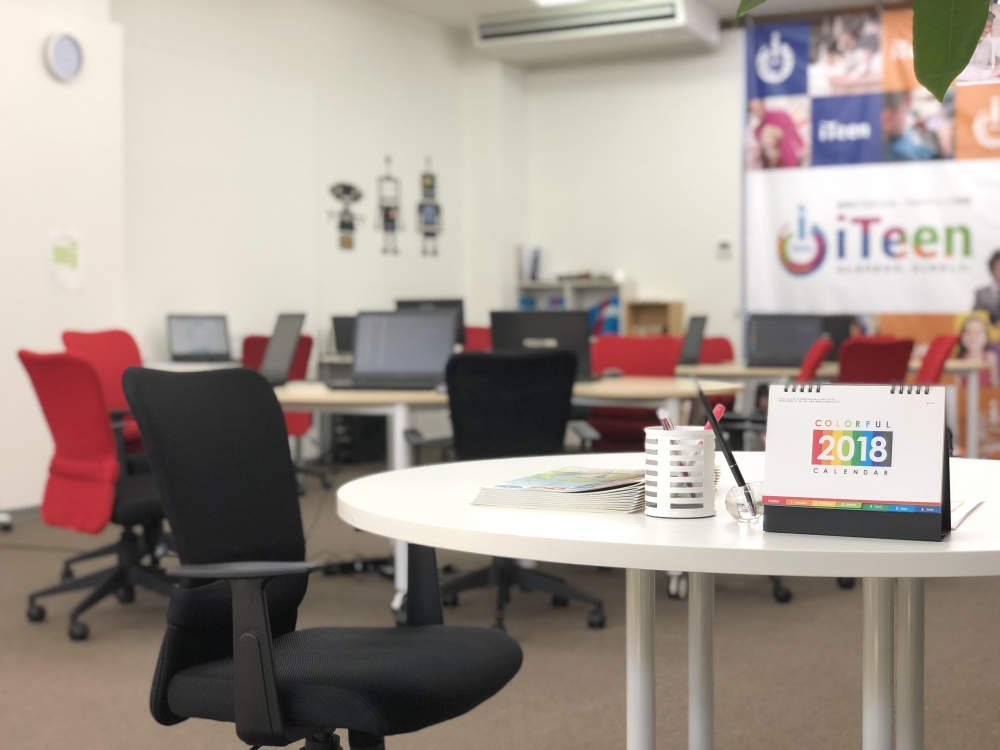 プログラミングスクールiTeen鹿児島中央校_2