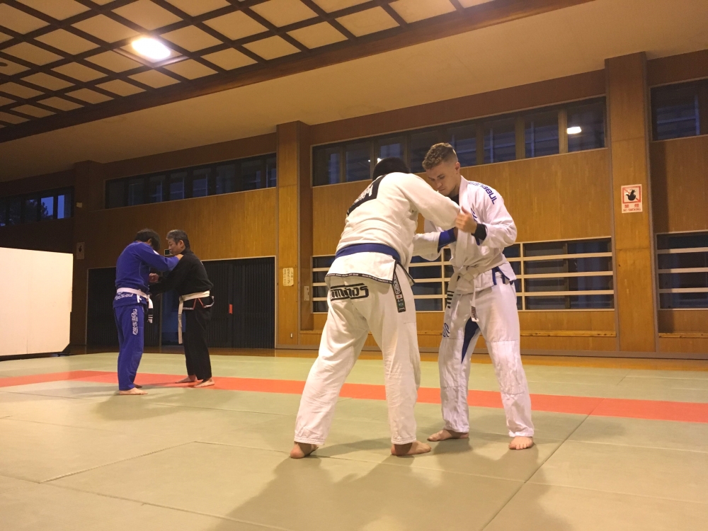 大隅柔術 R220（志布志道場）