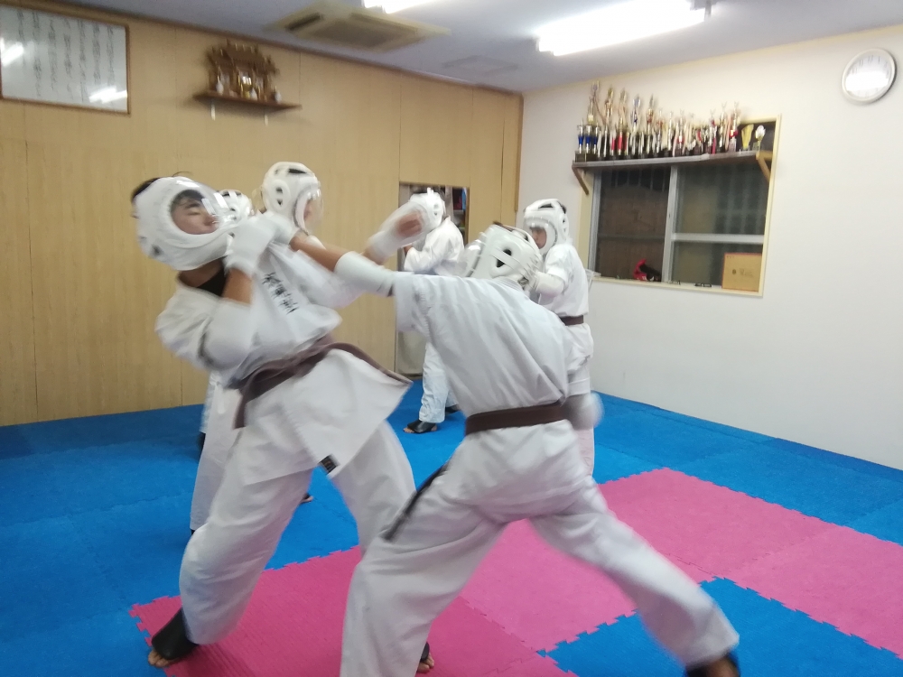 空手道武現塾具志川(フルコンタクト)_3