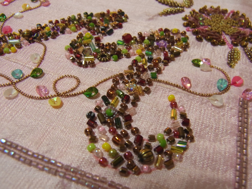 ビーズ刺繍教室「cocomor」_2