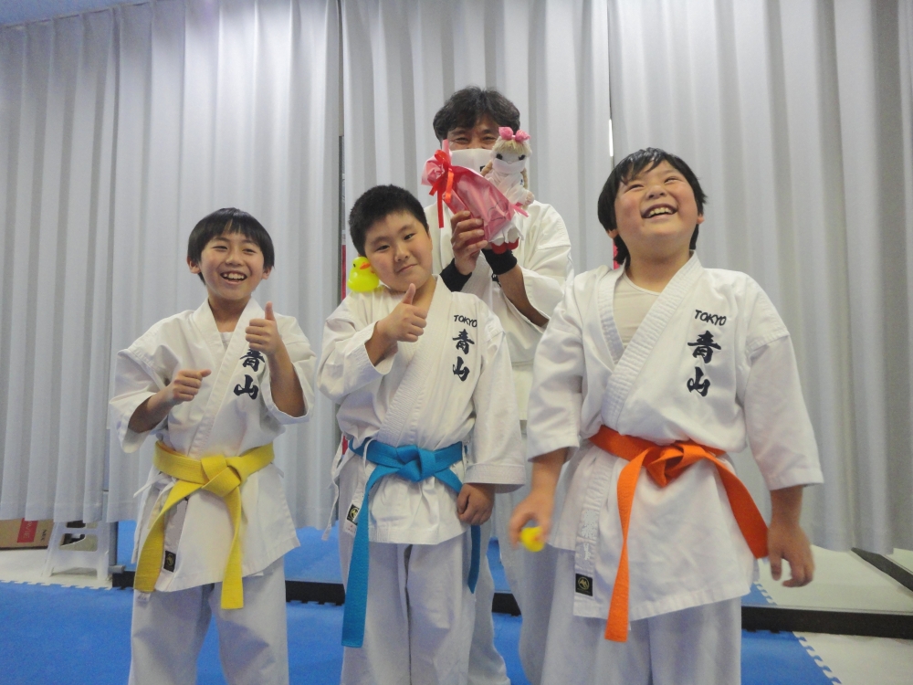 青山カラテスクール