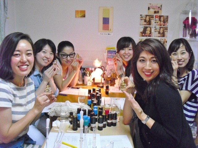 香水教室　マル・ダムール_4