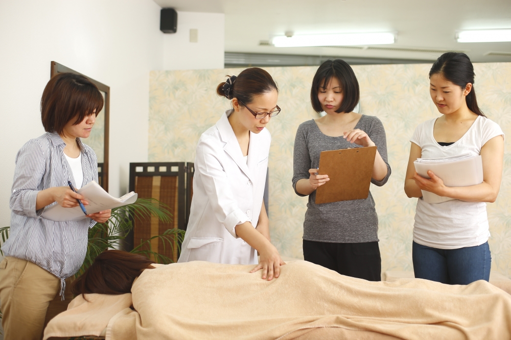 日本アロママイスタースクール新宿校_4