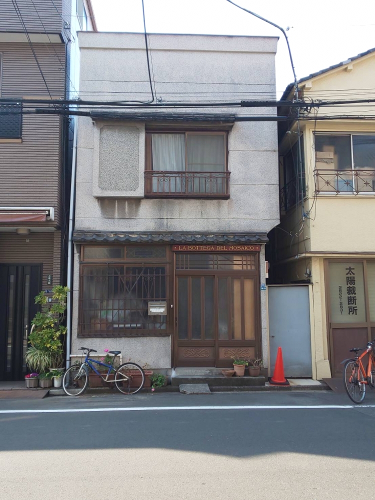 アール・エスパス・ラ・ボッテガ・デル・モザイコ_1