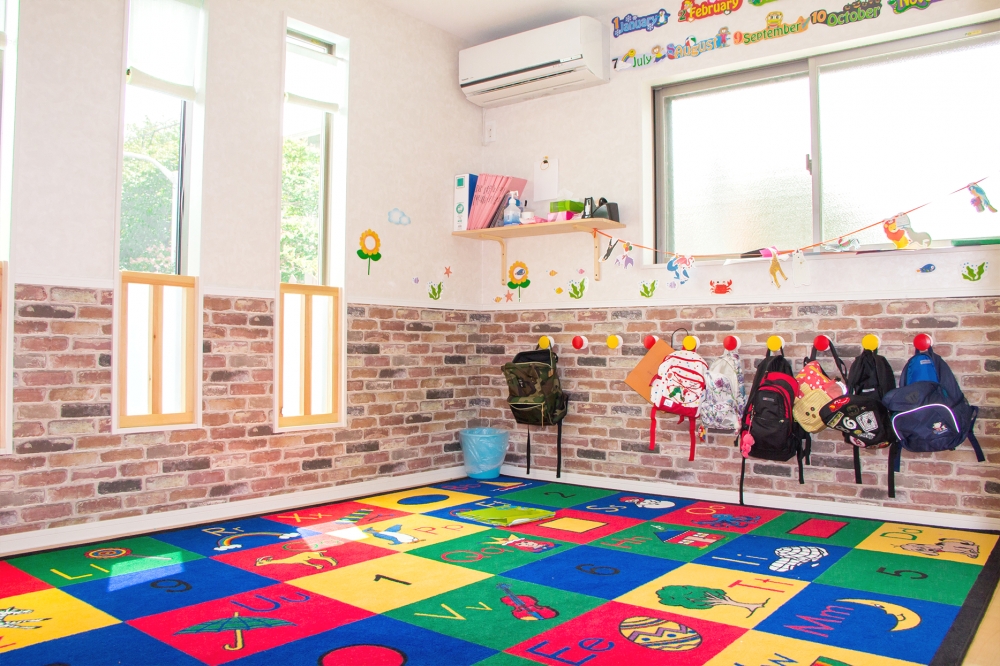 Knock Knock Preschool 成城校_2