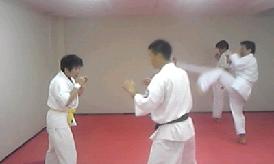 空手道士流会本部道場_1