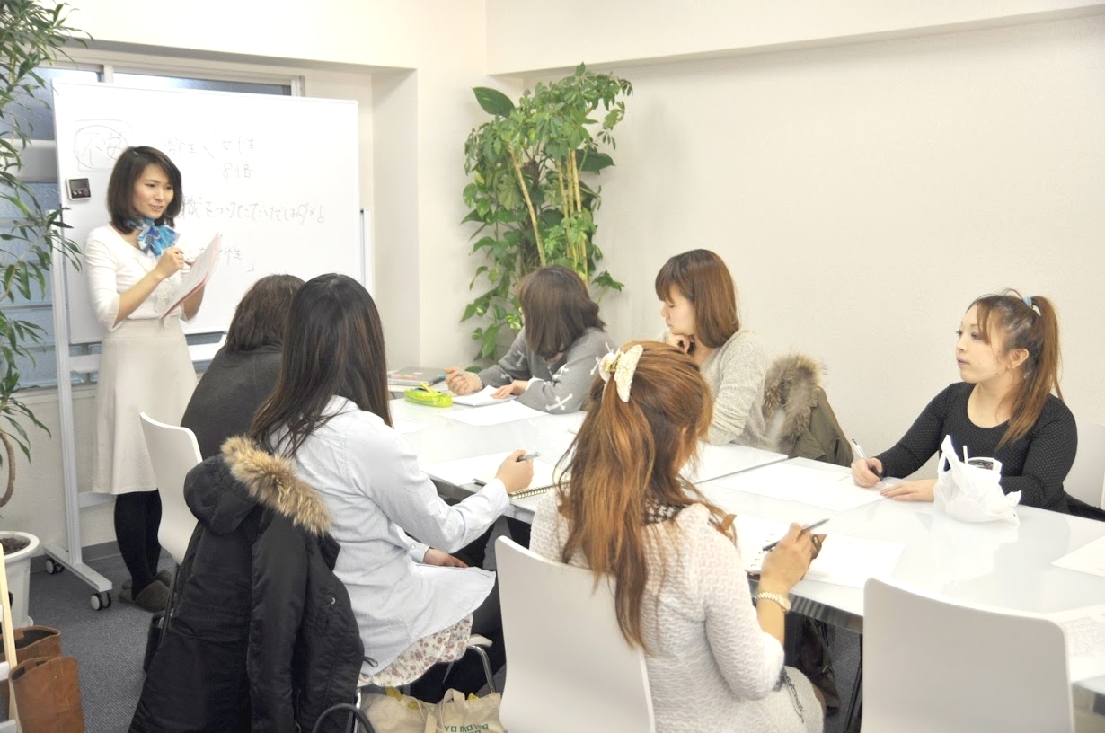 短期間で取得できる☆エステスクールTwelve Rose Beauty School_4