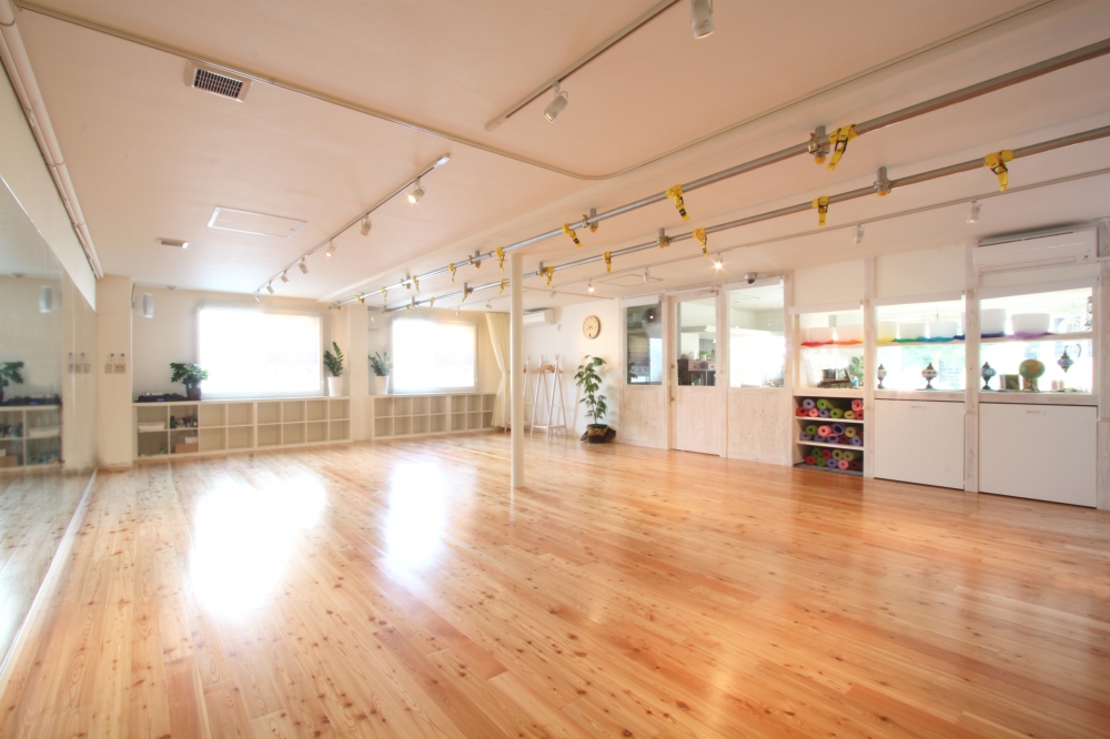 Always Laughing中野坂上店