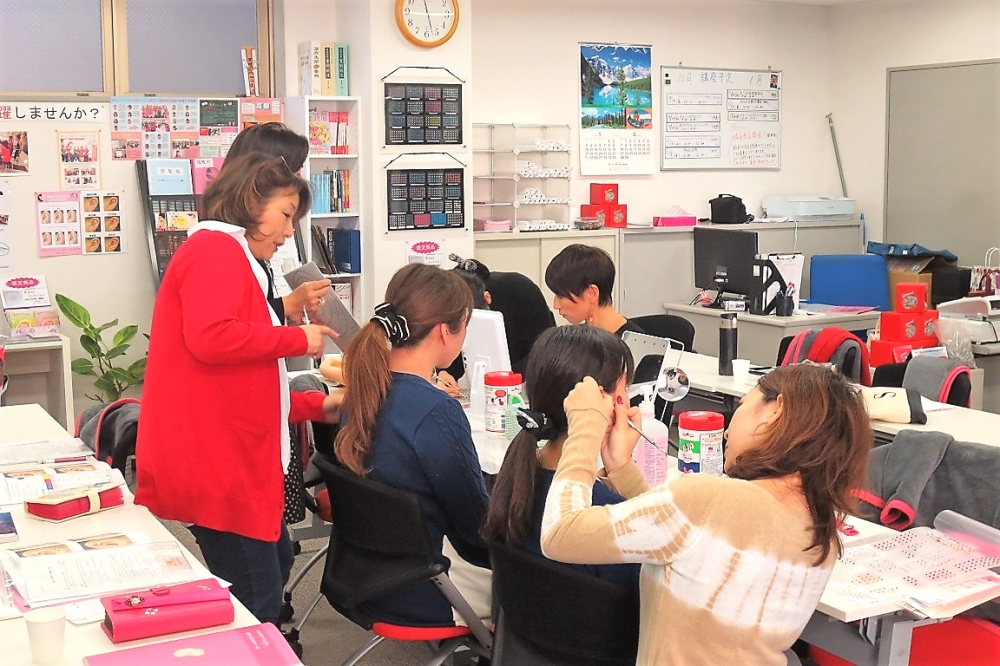 耳つぼ資格取得スクール_1