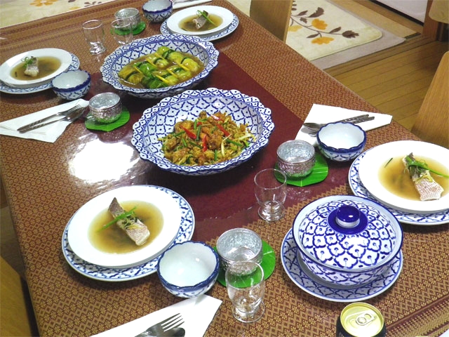 タイ料理教室　ハーブ料理教室　「シトラスブーケ」_3