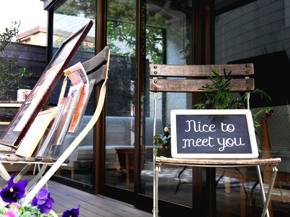 CLUB CUE ラウンジ英会話_0