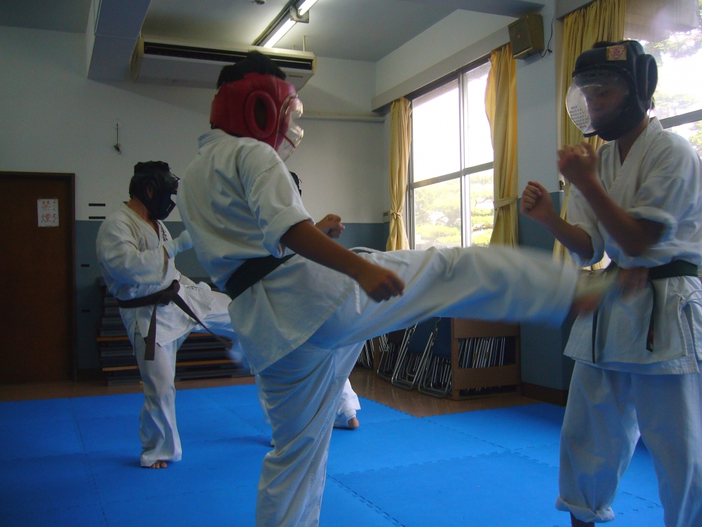 日本英流総合格闘空手道　英流会_2