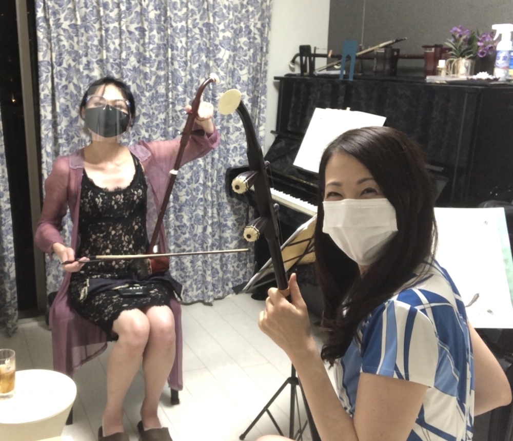 ako 音楽教室（二胡・ピアノ）