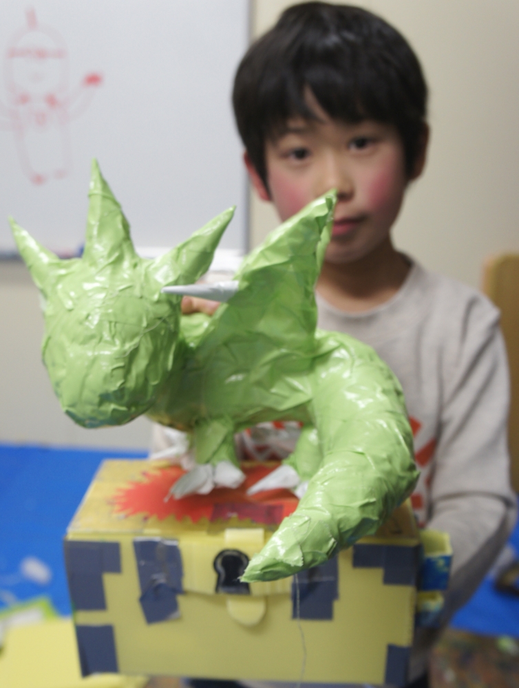 つくりんぼ　児童美術教室_2