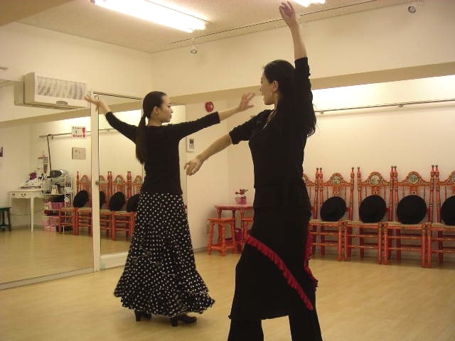 Estudio Medina 初瀬河典子フラメンコスタジオ