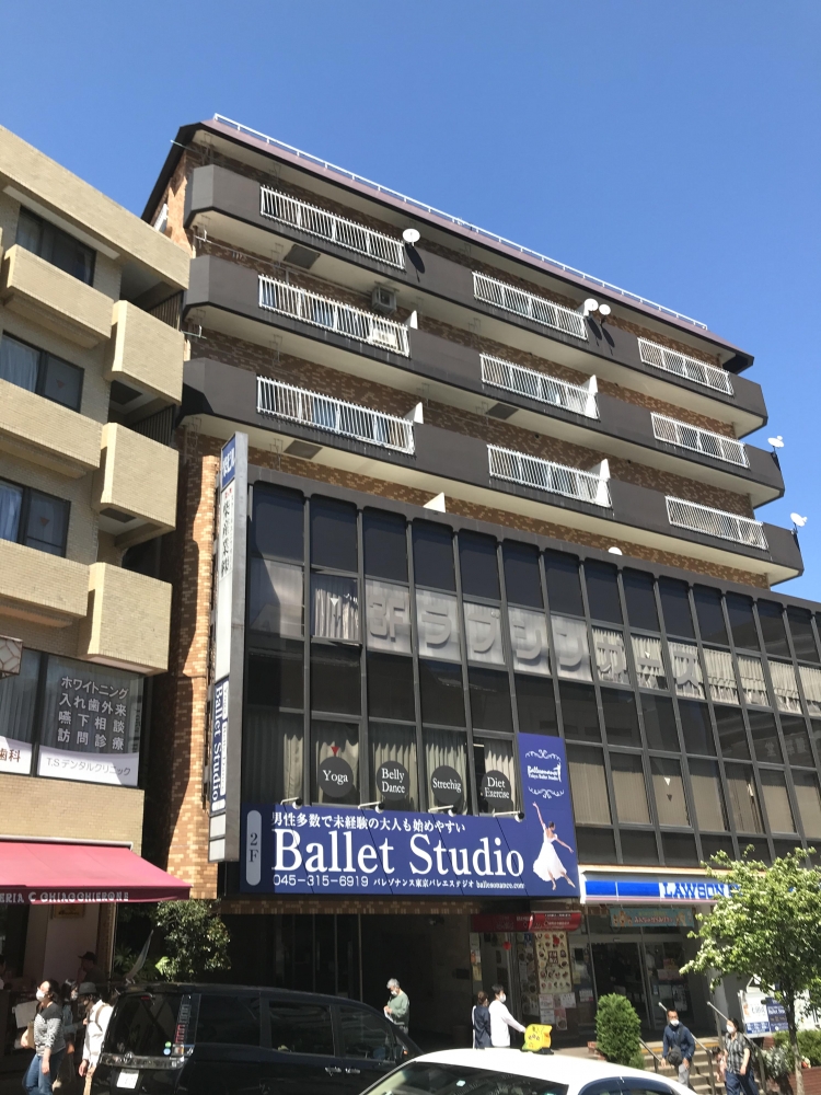 バレゾナンスヨガスタジオ