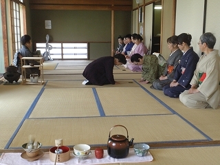 大日本茶道学会茶道教室　木下仙弘