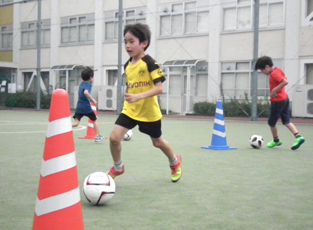 SOLASIAサッカースクール_1