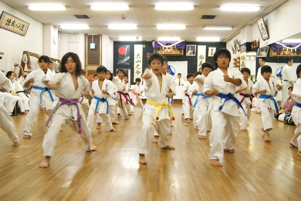 極真カラテ極真空手道連盟極真館総本部_2