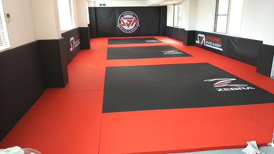 シュラプネル柔術アカデミー