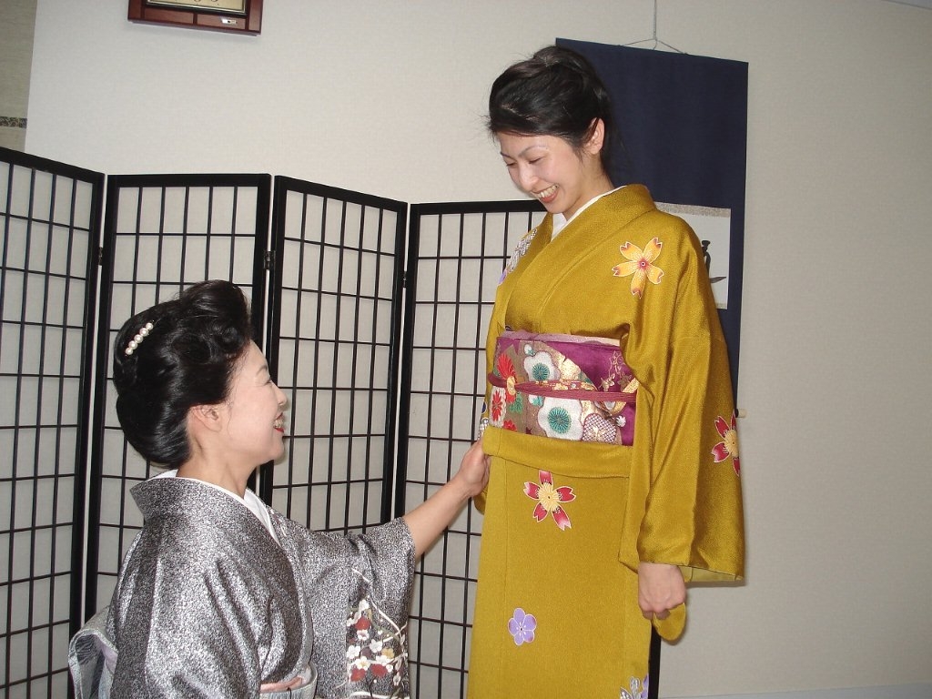 美保姿きもの学院　本校_1