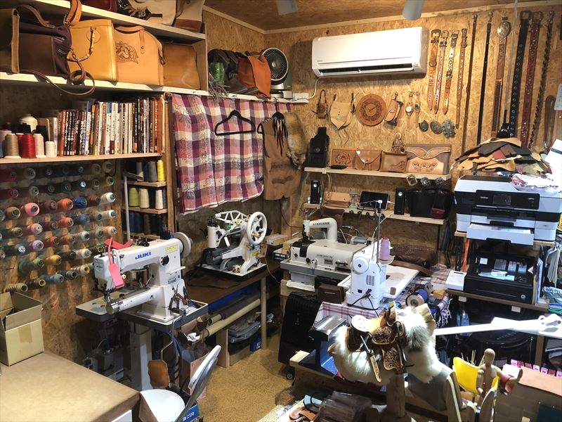 レザー工房ヤナイ革教室