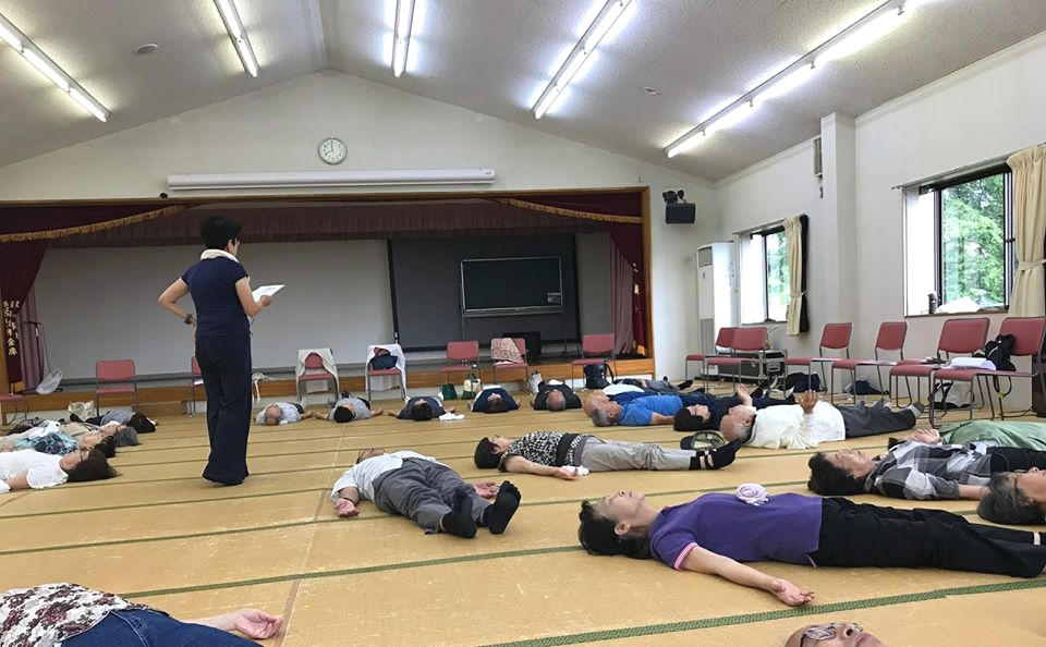 アロマ笑とれっちの笑いヨガスタジオ_5