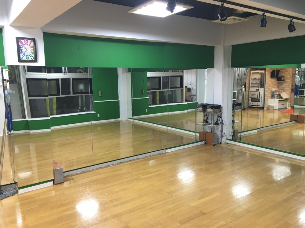 ダンス スタジオ ミリオン Dance Studio Million_5