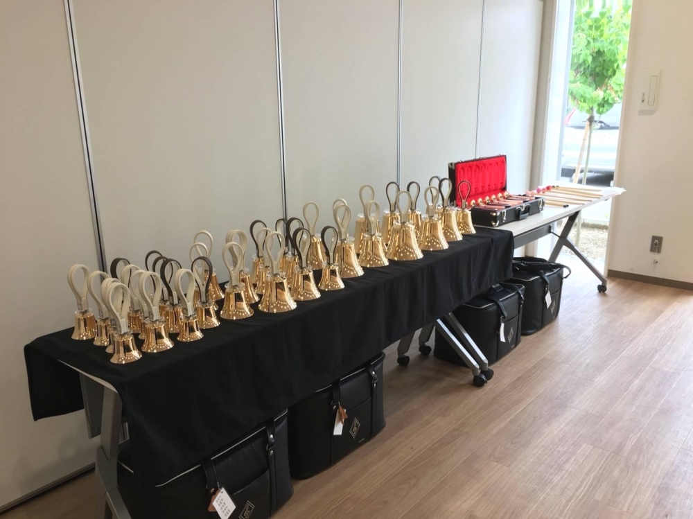 Ｓｍｉｌｅ　ｂｅｌｌ　ｈａｒｍｏｎｙ