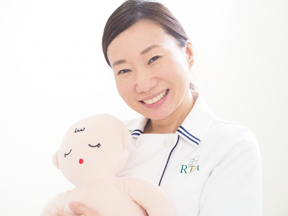 ベビーマッサージ宇都宮【プチプリュム】教室＆資格