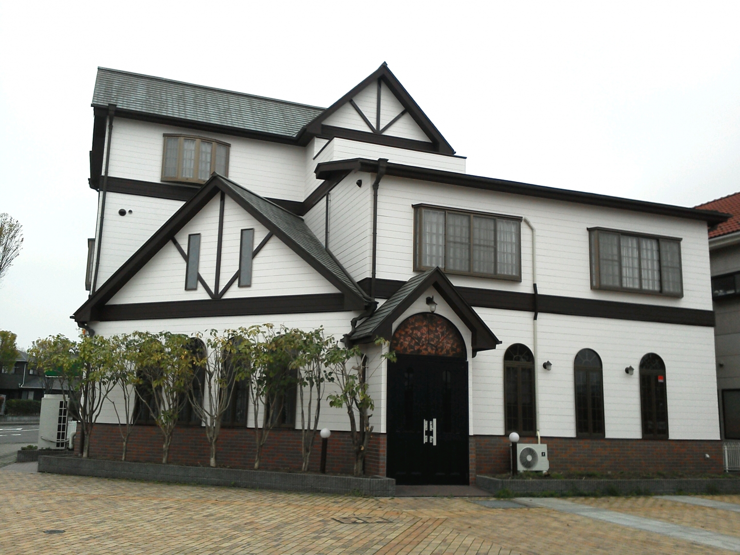 山野愛子どろんこ美容　クレスティサロン　Karion