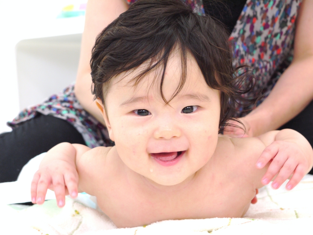 ベビーマッサージ教室・リフレクソロジーサロン・フォトスタジオ・資格取得スクール　ジョリベベ_1