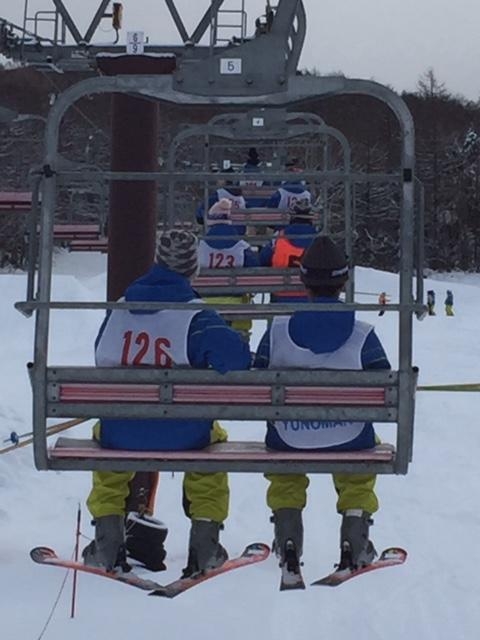 湯の丸スキー学校事務局_2