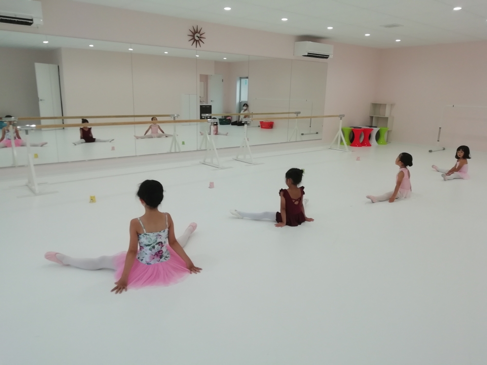F Ballet Studio_2