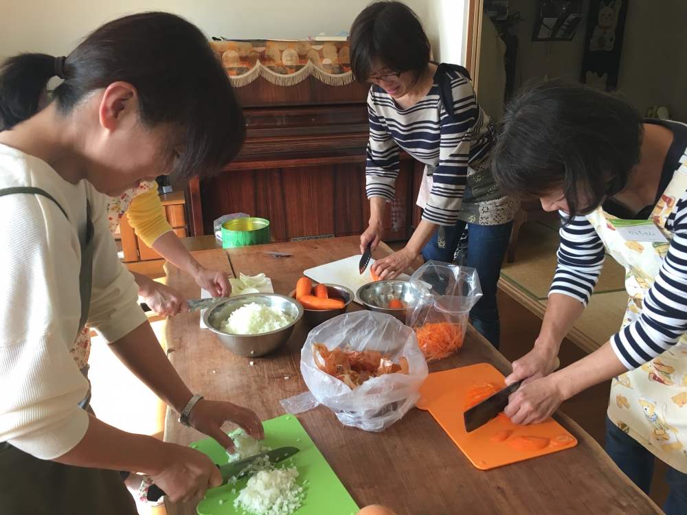 ヨガと料理　ヨミんち_2