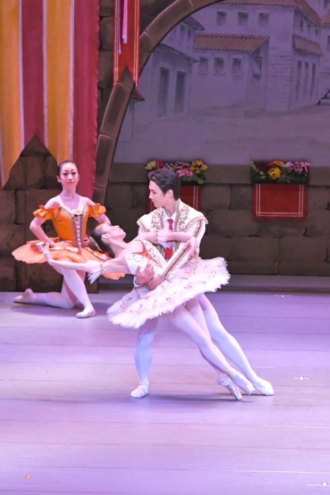 ベルーチェ・バレエ