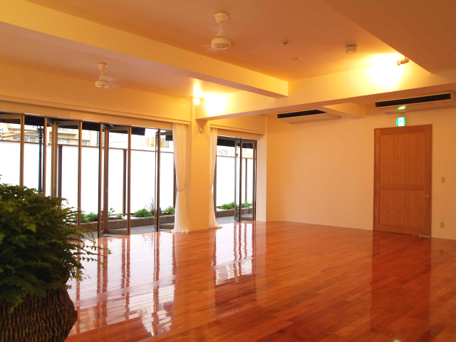 ＪｏｎｅｔｓｕＹｏｇａ一社スタジオ_2