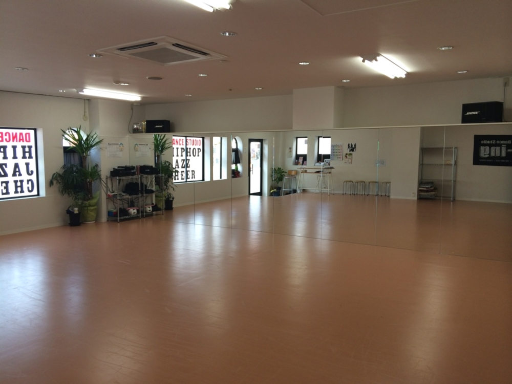 ダンススタジオ　K-ing_1