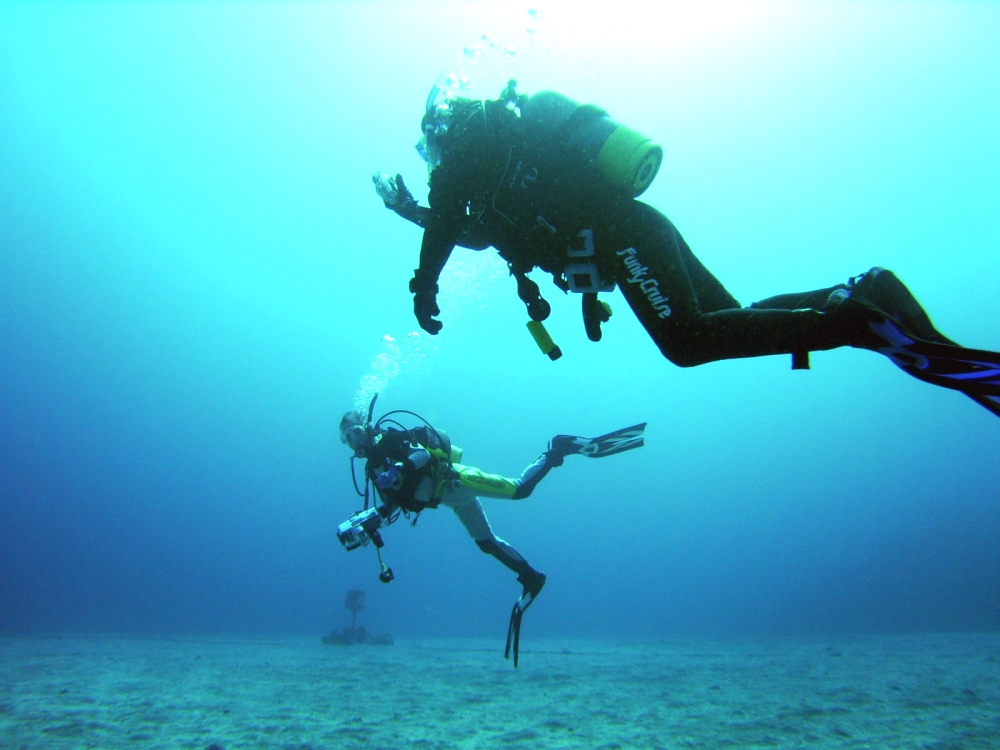 ファンキーダイビングワールドポパイズハウス_9